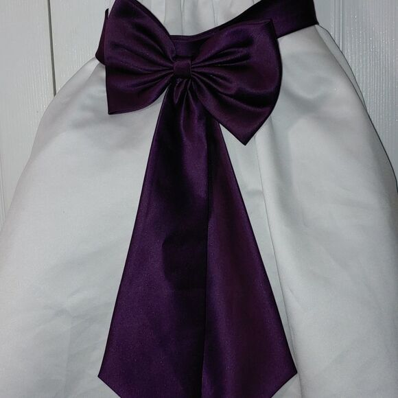 David's Bridal All-over satin tea-length ball gown flower girl  dress Sz 6 - Picture 6 of 11